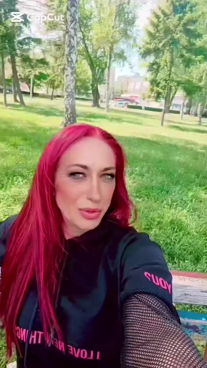 @Nikki