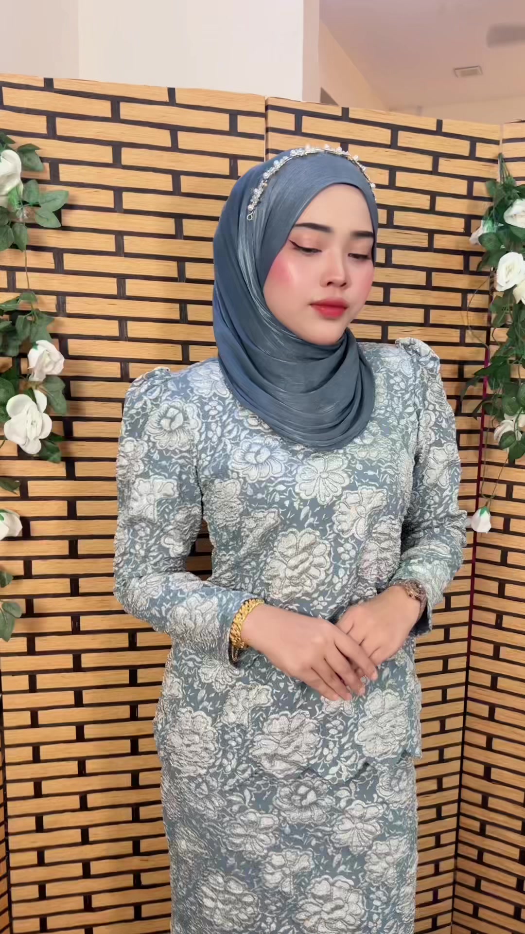 @aniscloset