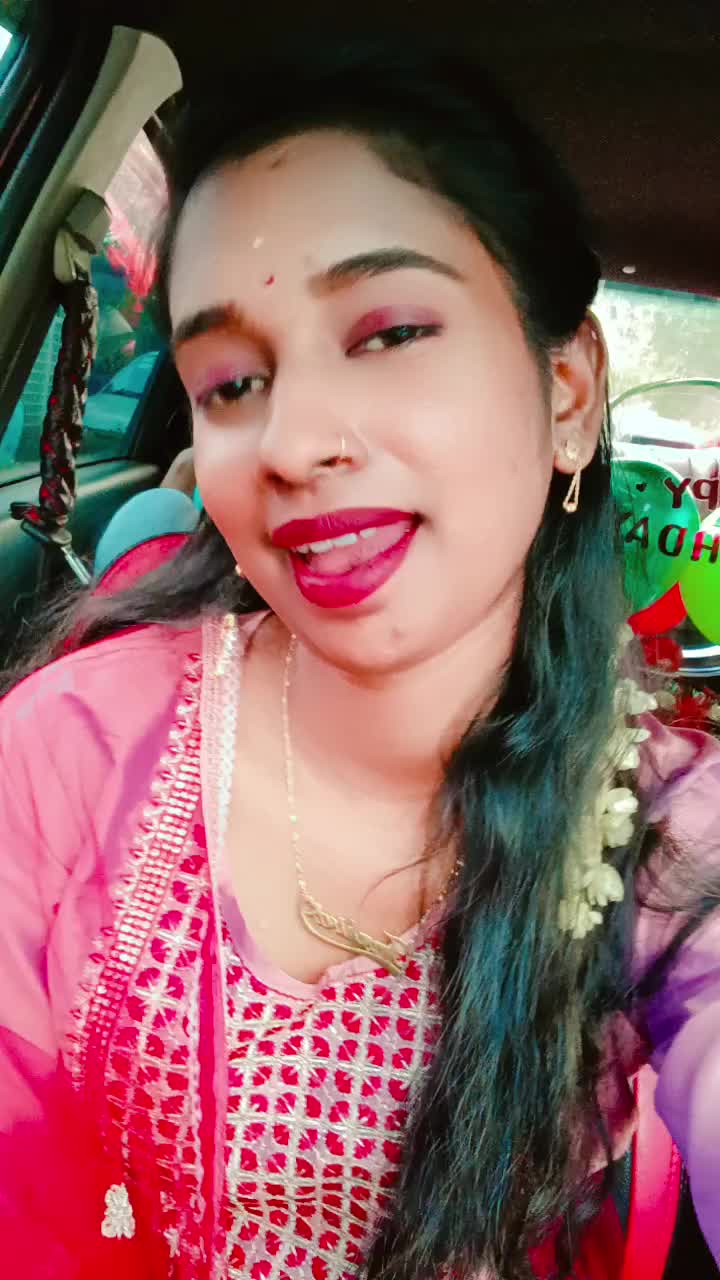 @💚 ஷாலினி🫅✨