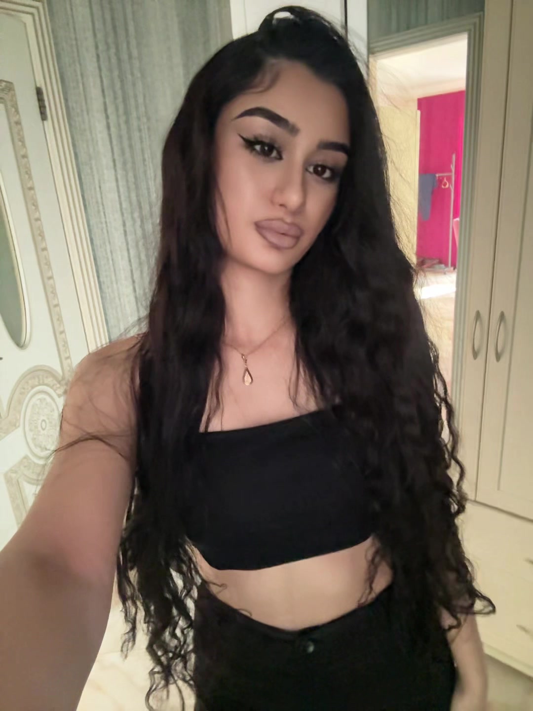 @Karine🇦🇲