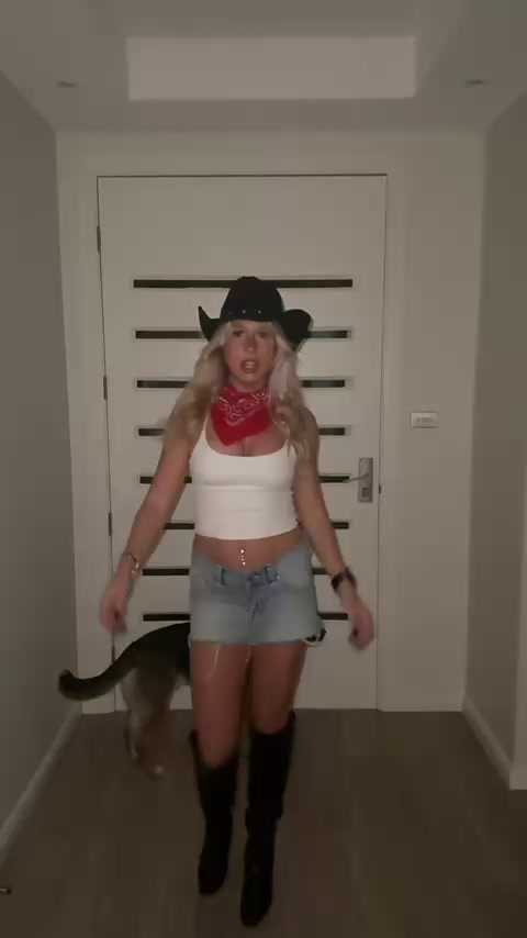 @monikaurane