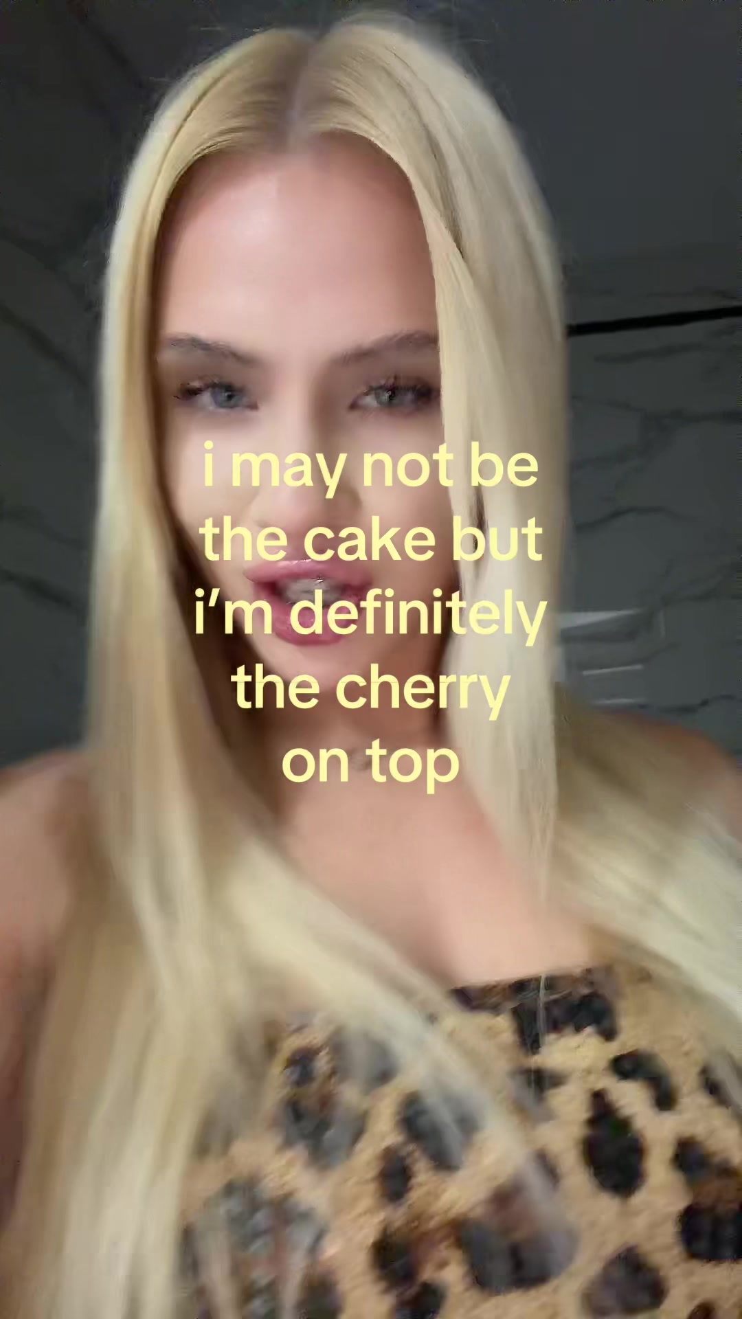 @Tania