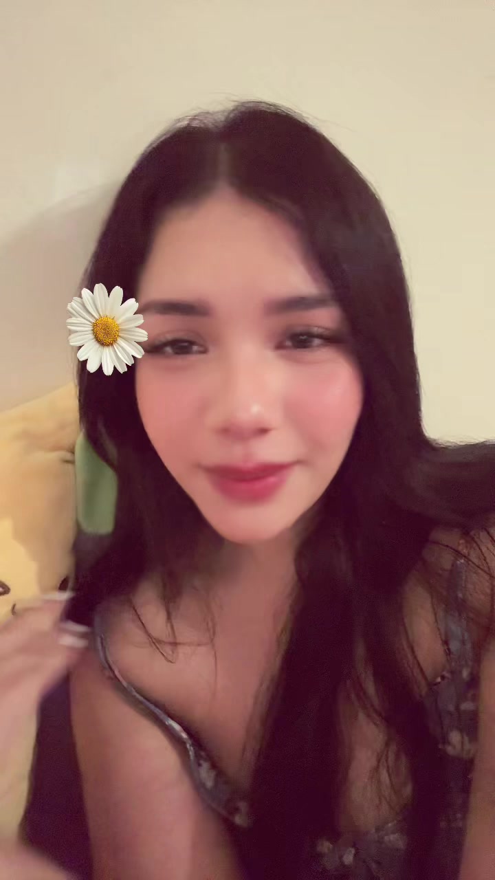 @loubna 🪞🫧