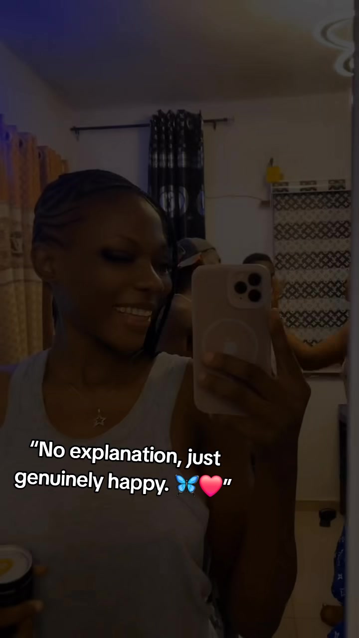 @MiSs DiNa🦋❤️😌