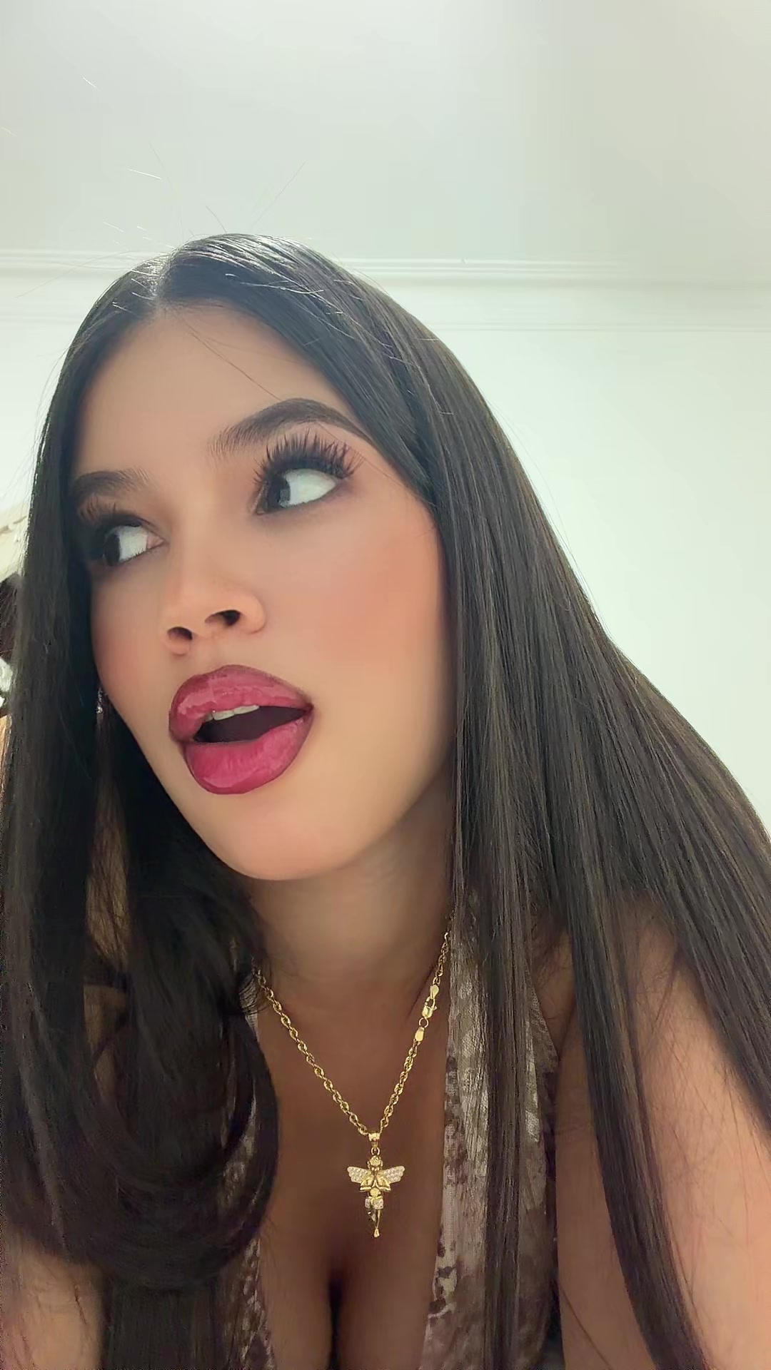@Yasmin Etv