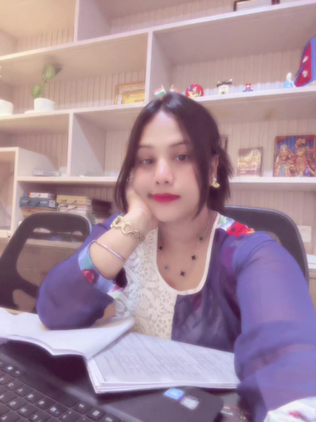 @TANNU 👩&zwj;💻🌸