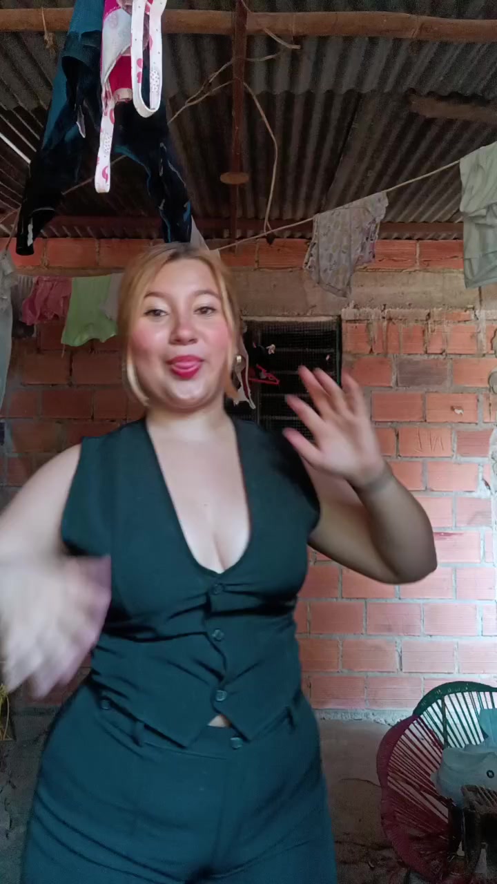 @Nayely