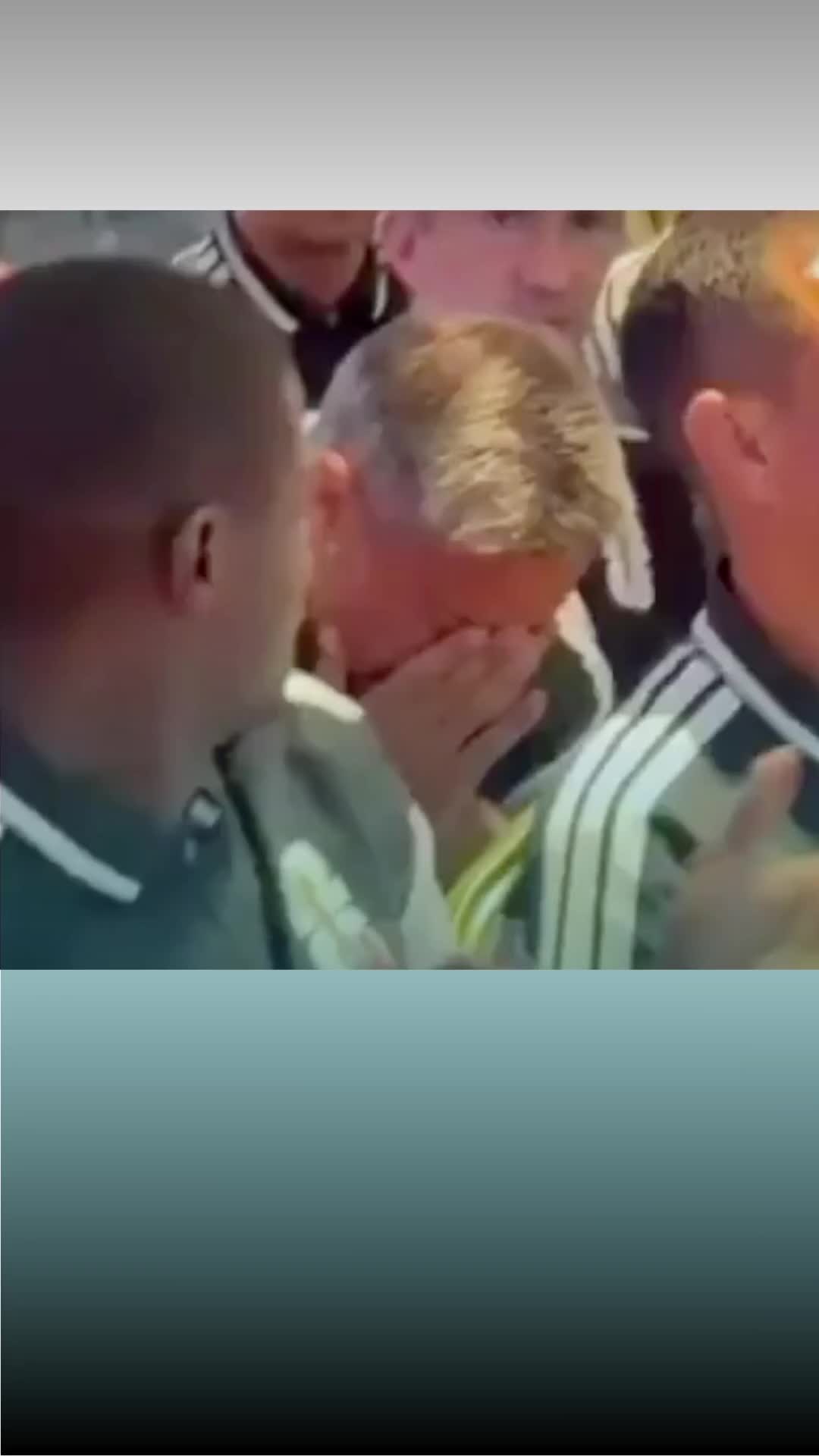 @Entre líneas