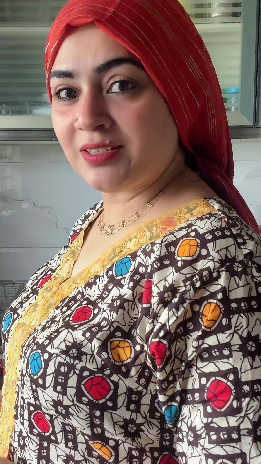 @പോന്നു മിന്നു