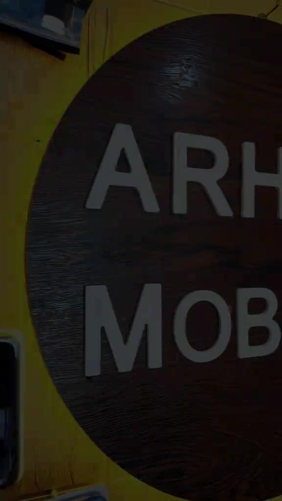 @ARHAM_MOBILES_&_ELECTRONICSð§¿