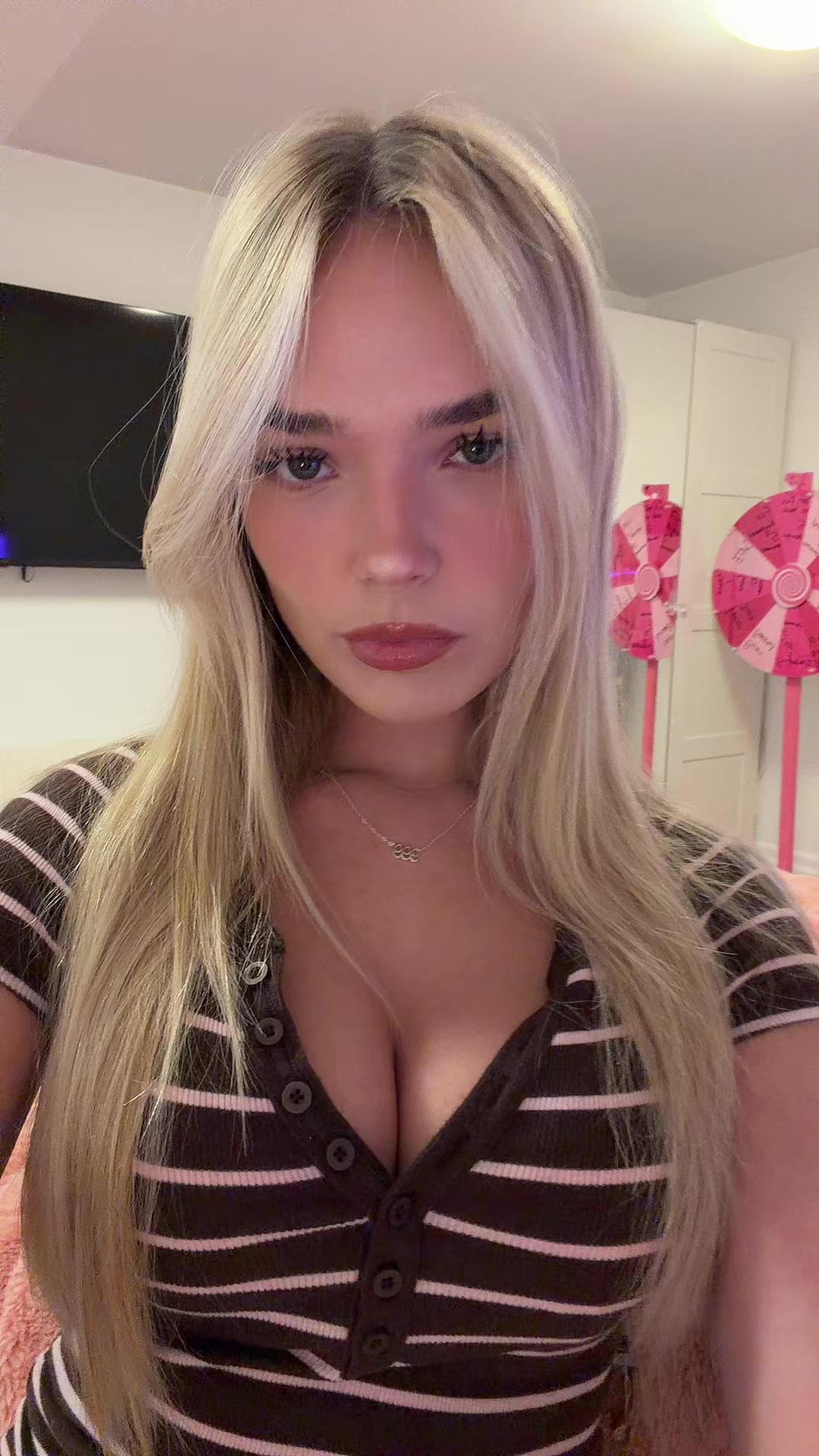@chelzXD