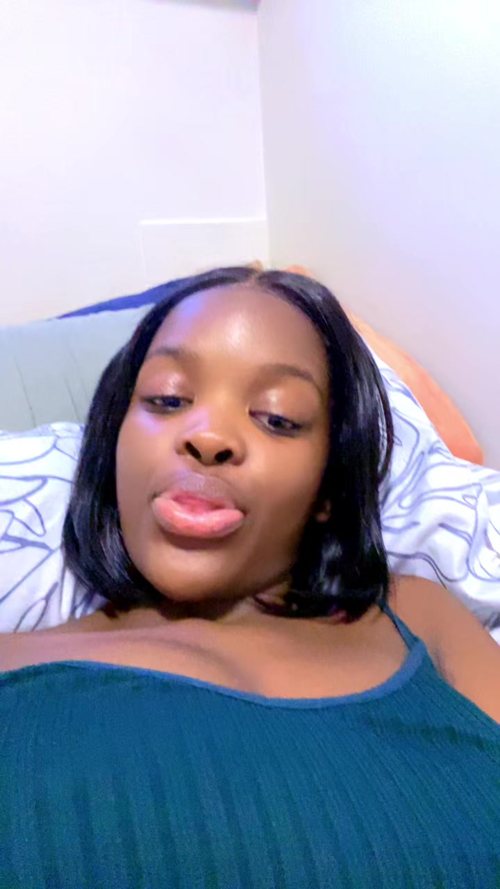 @mbali_zamangwane