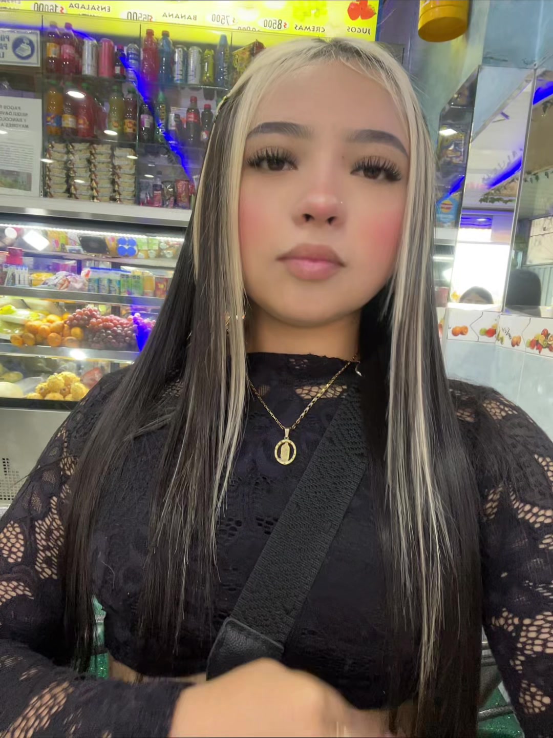 @Laurita🤍.