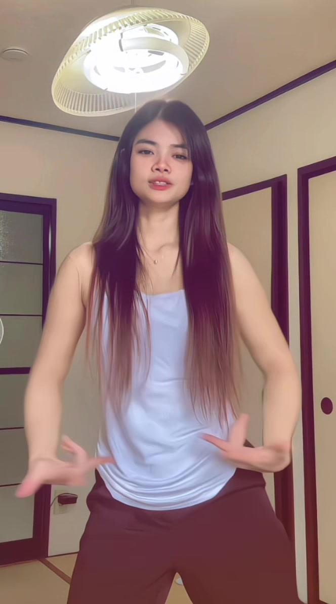 @𝔂𝓸𝓸𝓷𝔂🐤