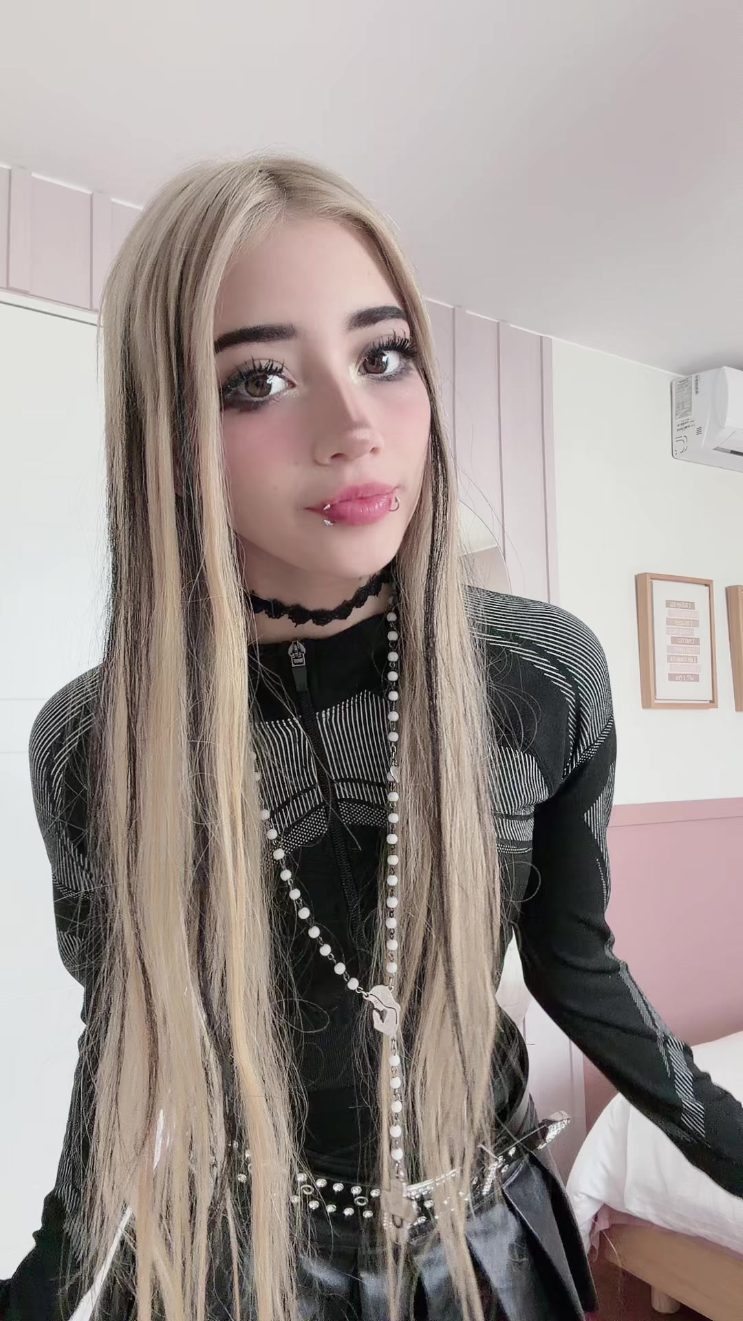 @Darckmarie🦇🩸
