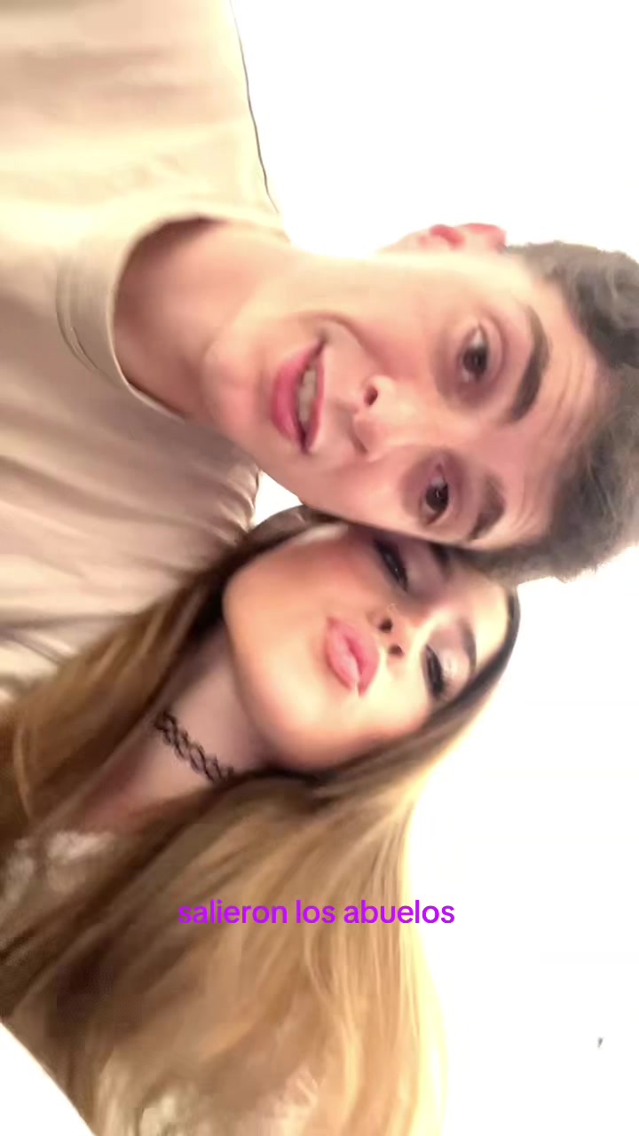 @Caro_zamiii🖤🖤