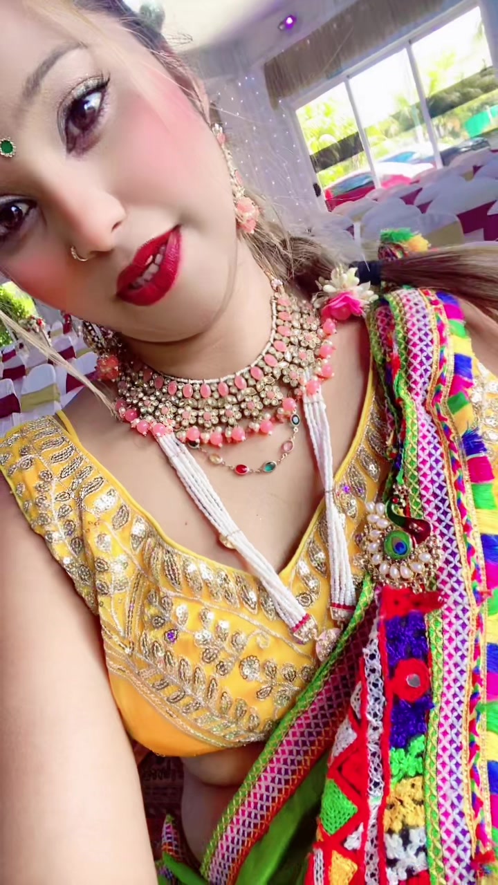 @Karishma❤️🧿