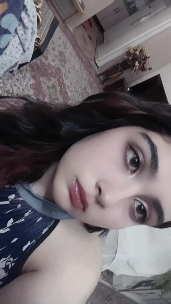 @𝐻𝑒𝓁𝒾𝒶 🐇💕