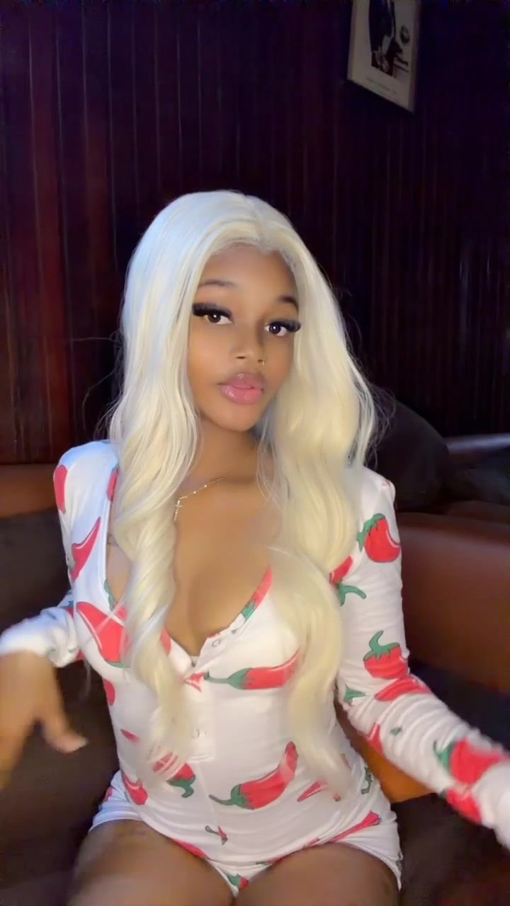 @MARIE_MADO🇨🇮..🇭🇹