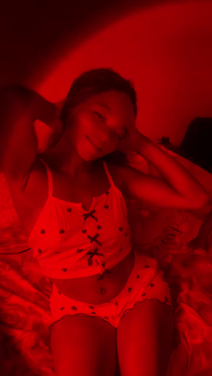 @minissia228