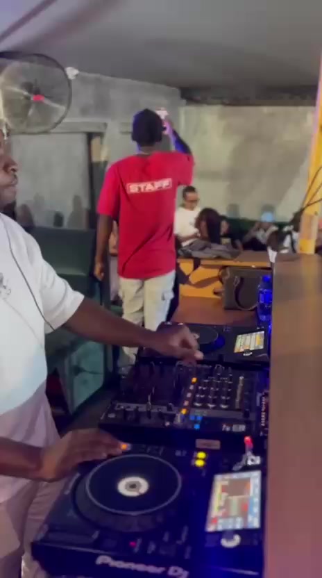@Bradzthedj