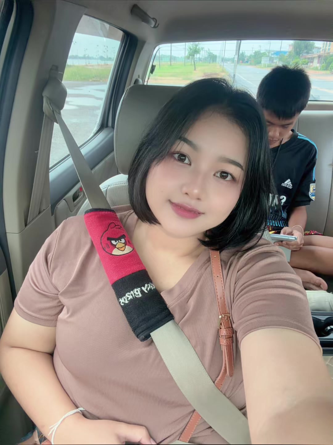@เนยนี่มักกินโกโก้ (ใหม่)🧋🥰