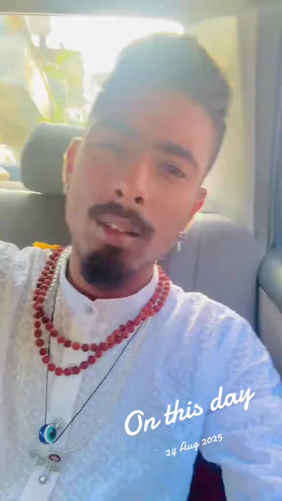 @Ayush🕉️✡️🇮🇳