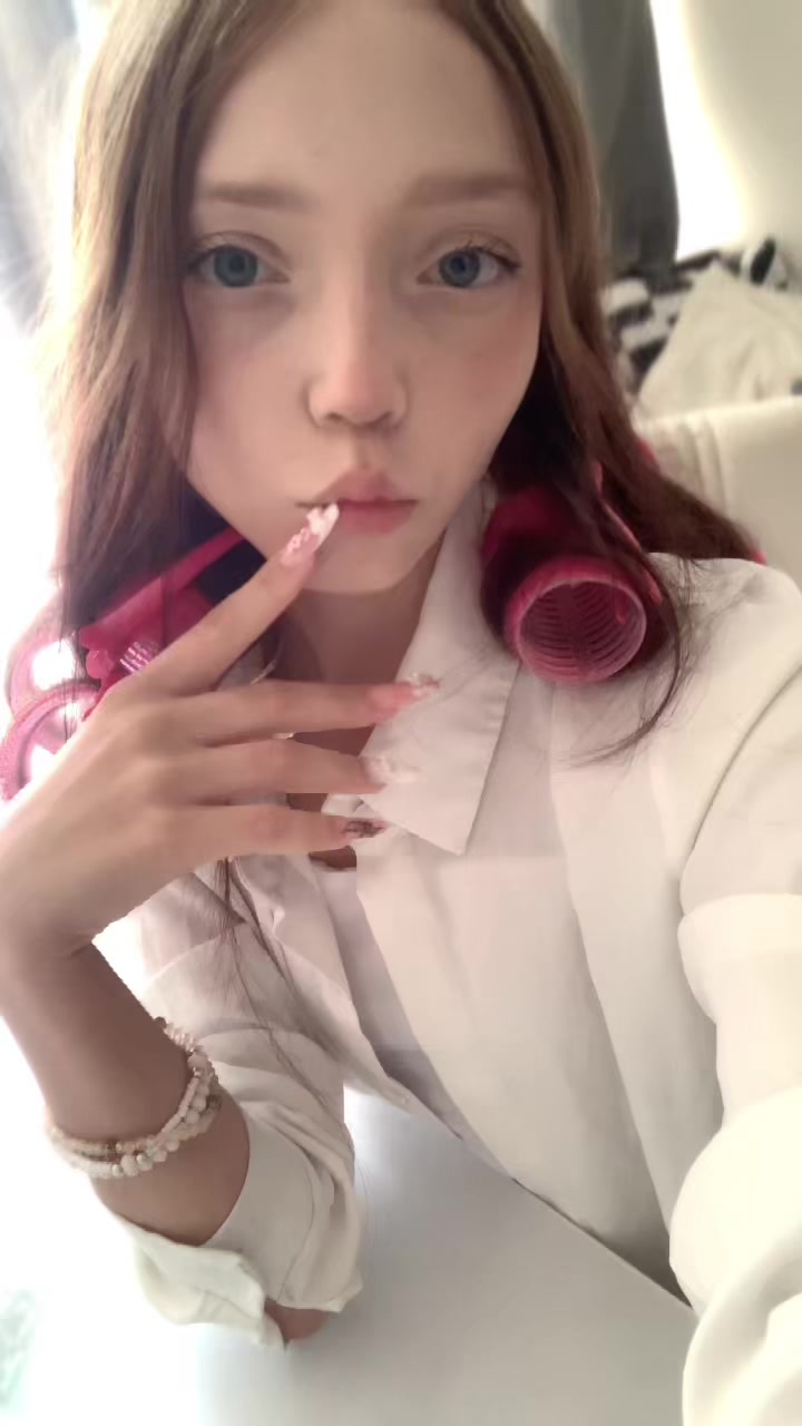 @Anika Koshkina