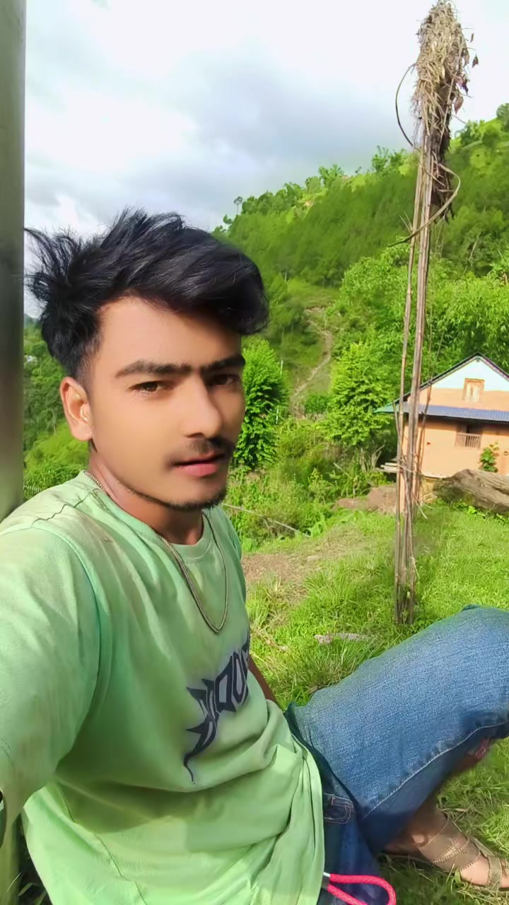 @खुमेश क्षेत्रि