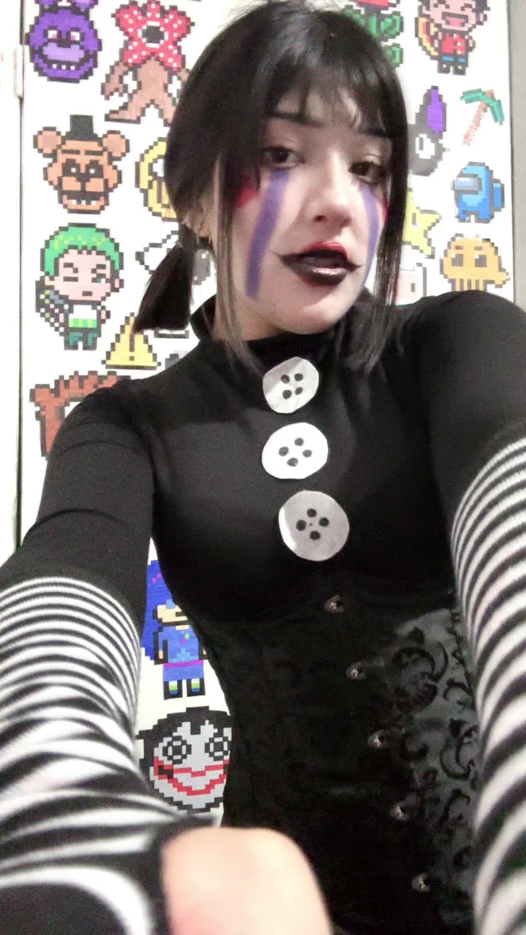 @🧟♀️