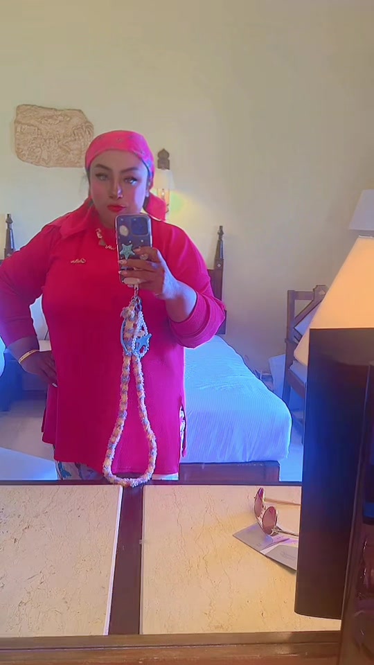 @Hemmat 🦉🫰🥰DIVA☺️🧡😘
