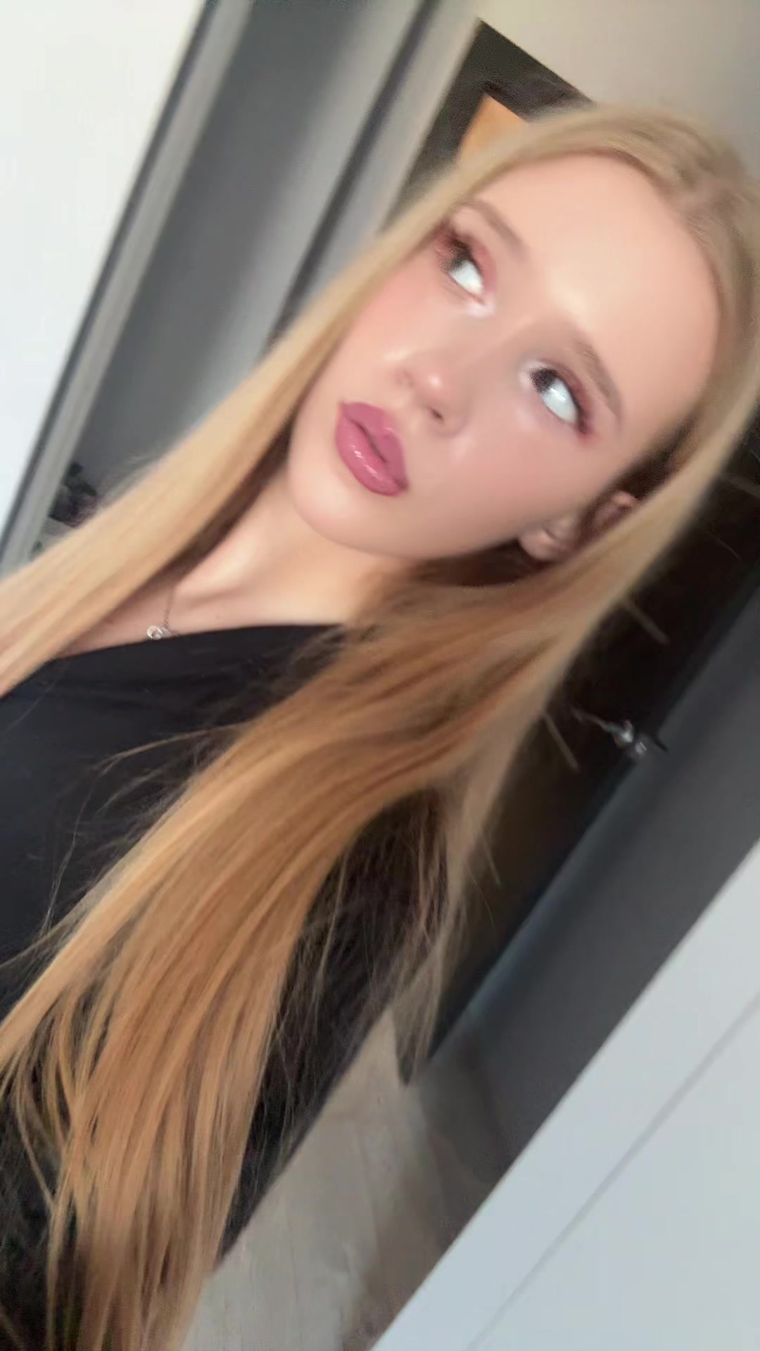 @anaqaudas