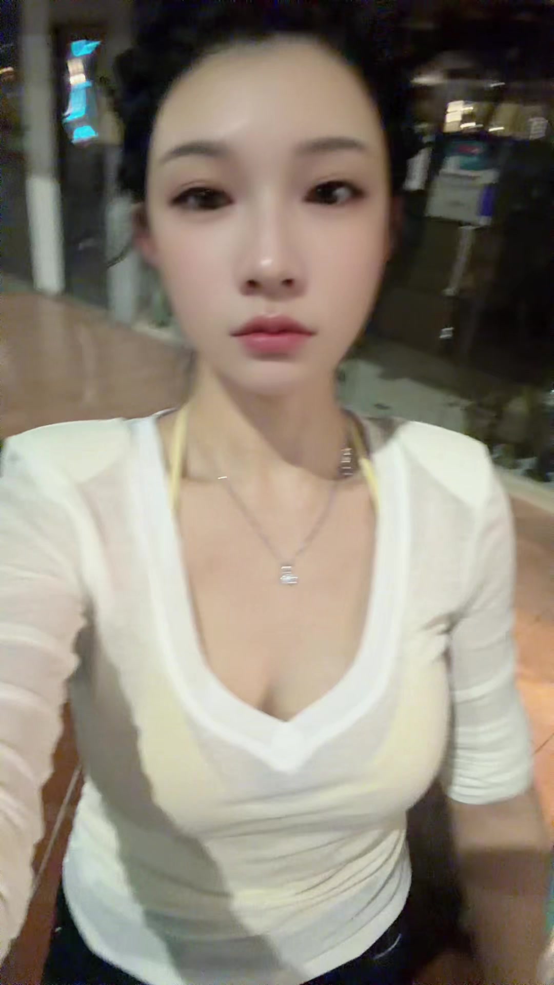 @萤火虫