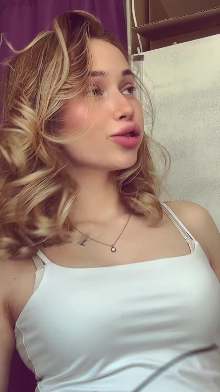 @𝓐𝓵𝓲𝔂𝓪 🧸