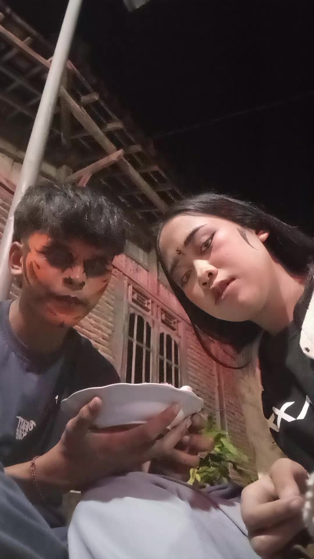@๐๐ฅ๐๐ฃ๐ฃ๐ ๐ง๐ฃ๐ฌ๐ฃ