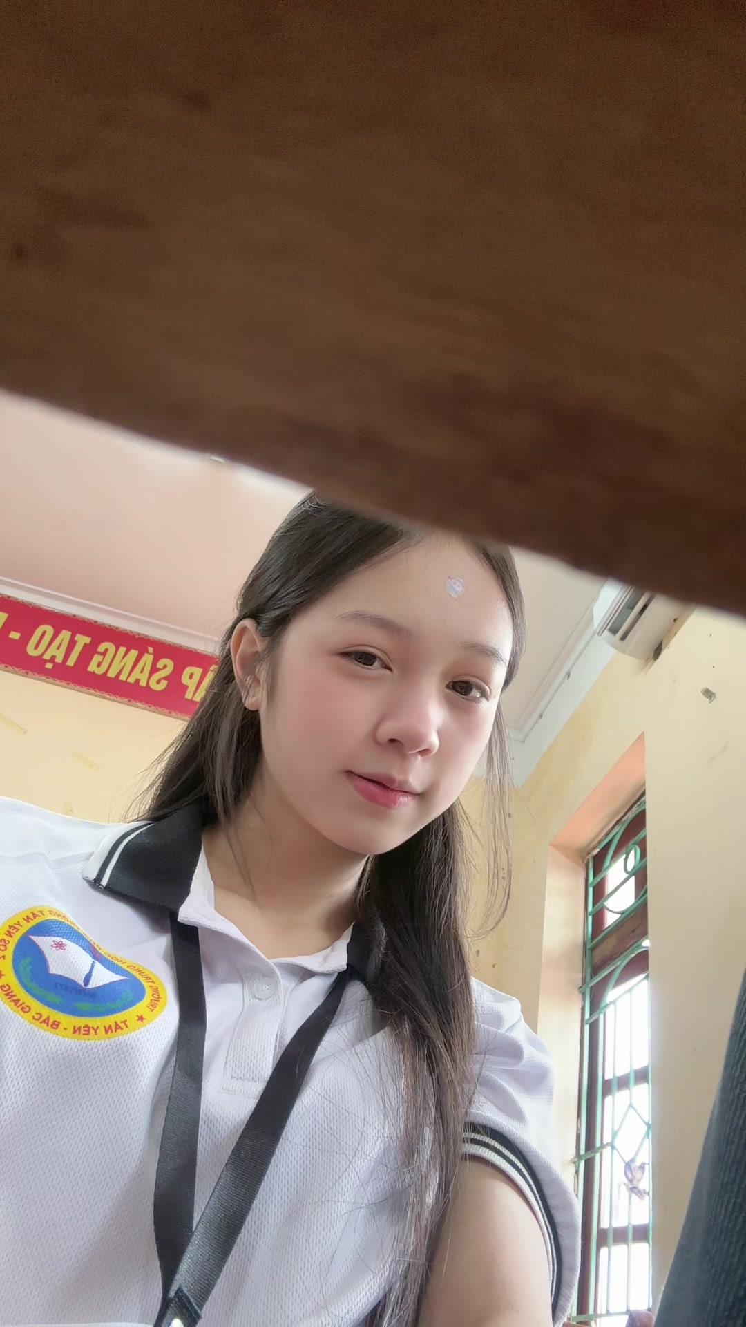 @Bống