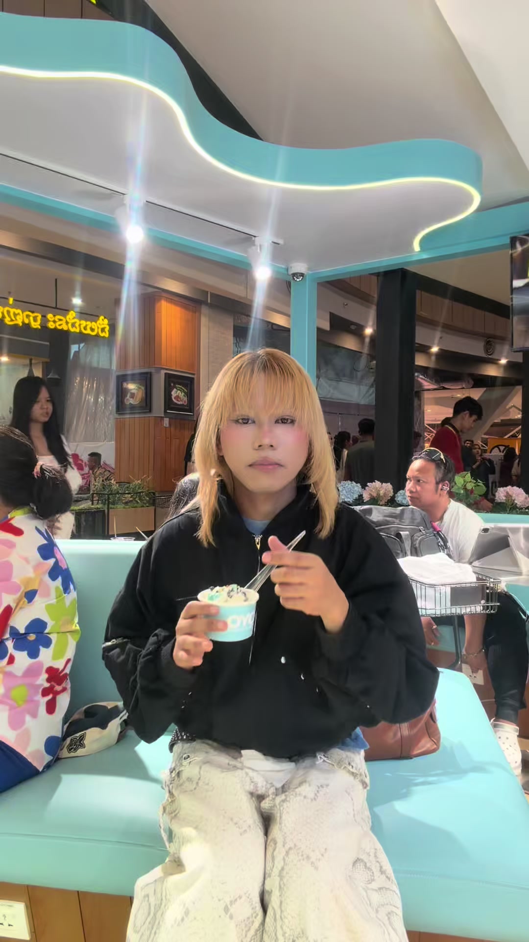 @Bam Bie811