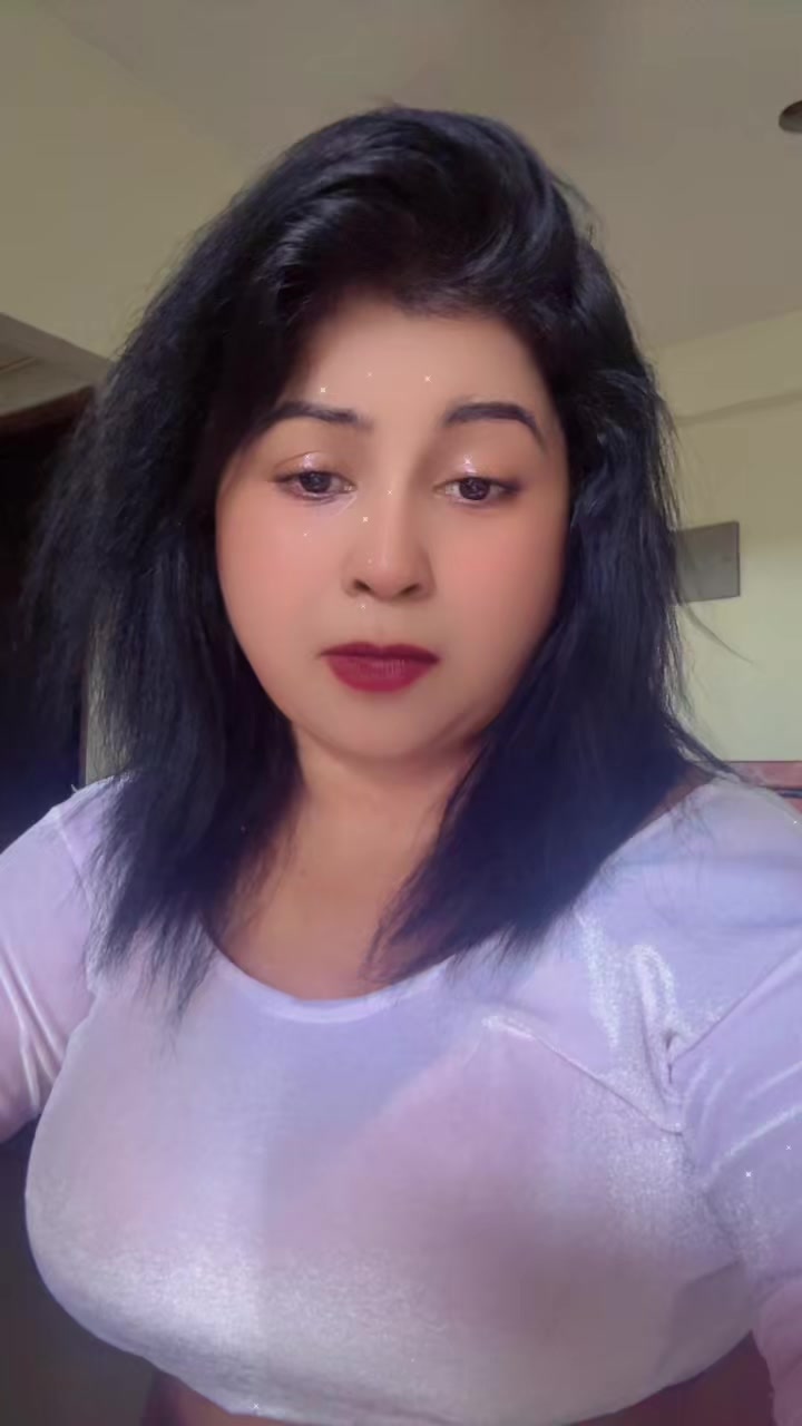 @Sharmin Shila cream apađ