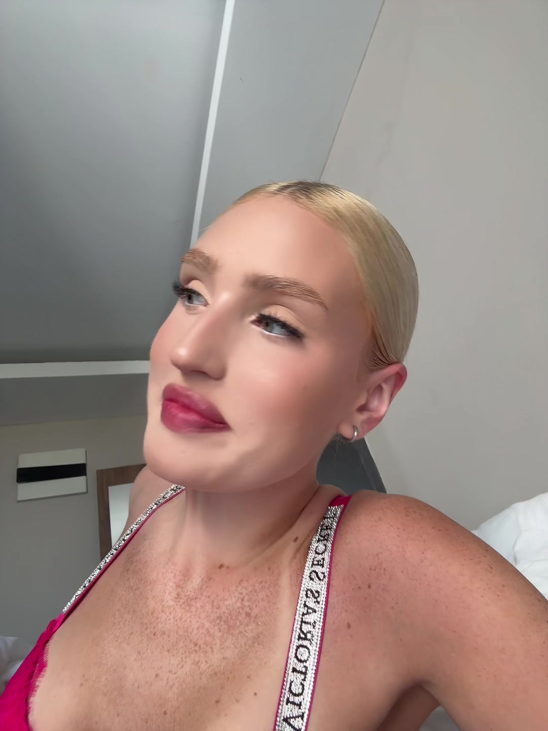 @kondratyevaaaaaaaaa