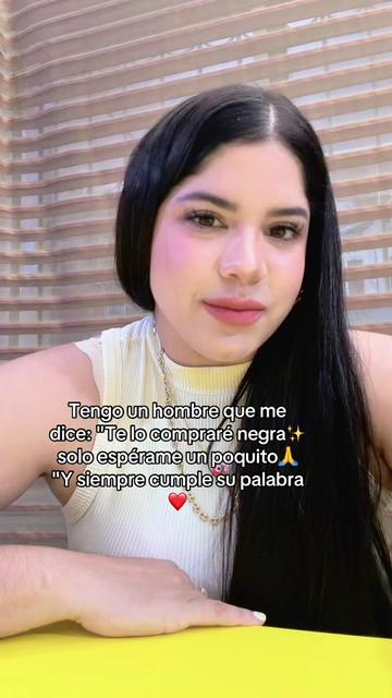 @María