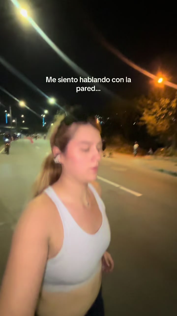 @Sof&iacute;a🦂