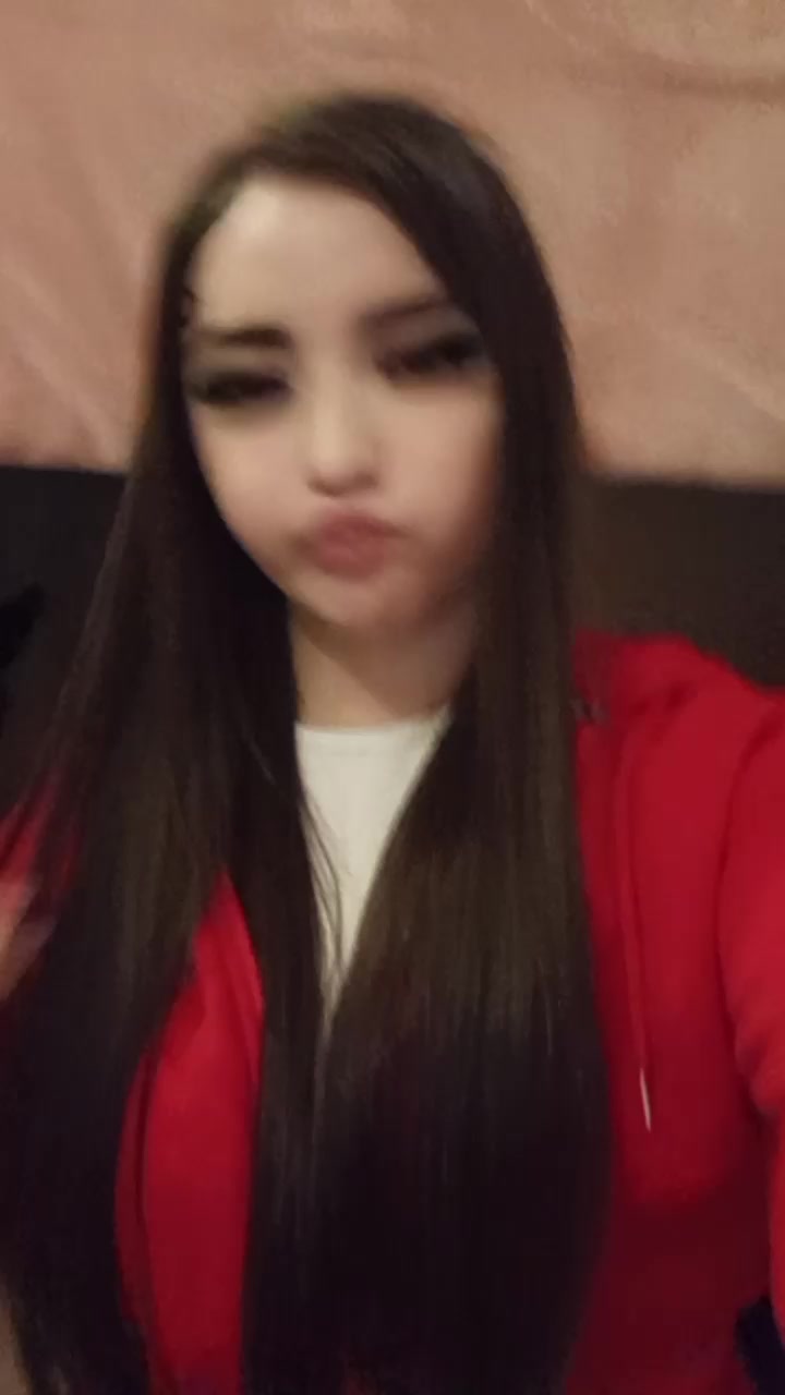 @๐โด๐โฏ๐๐