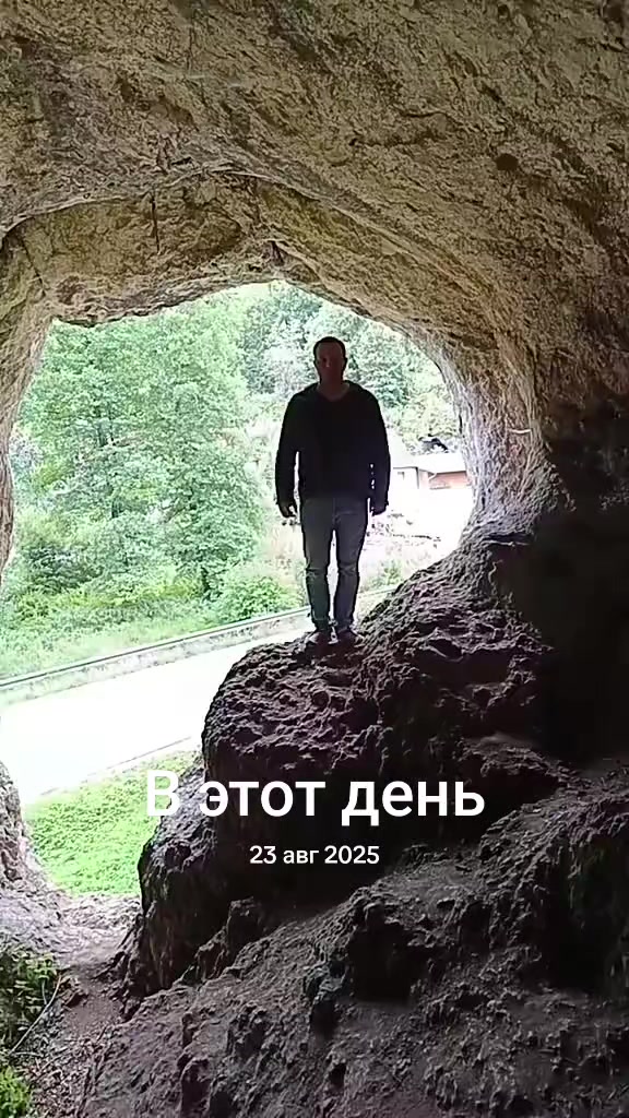 @iQ1q
