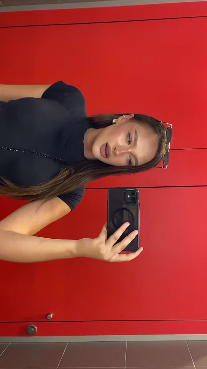 @💫