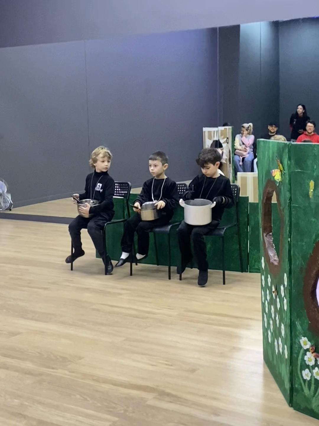 @Артёмулякрасотуля