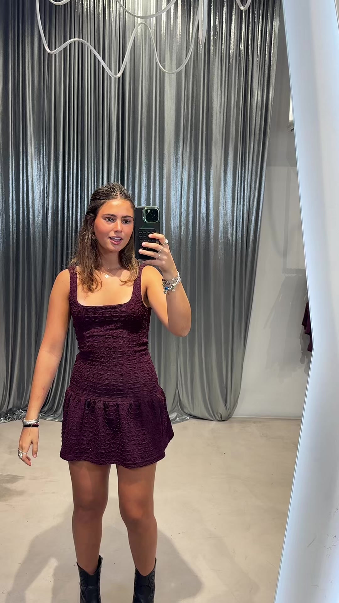 @AV