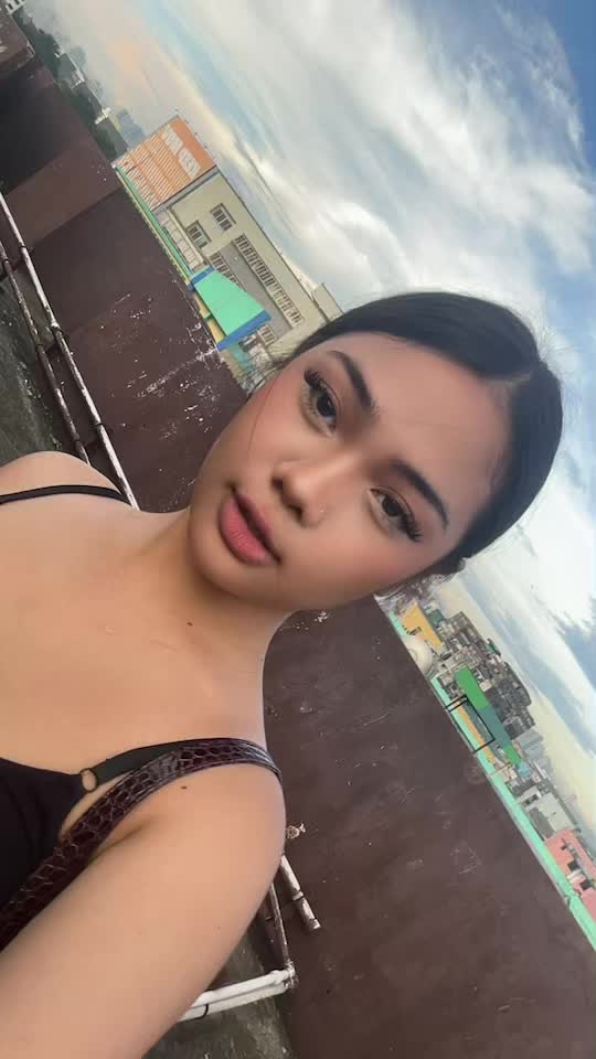 @Laleyy
