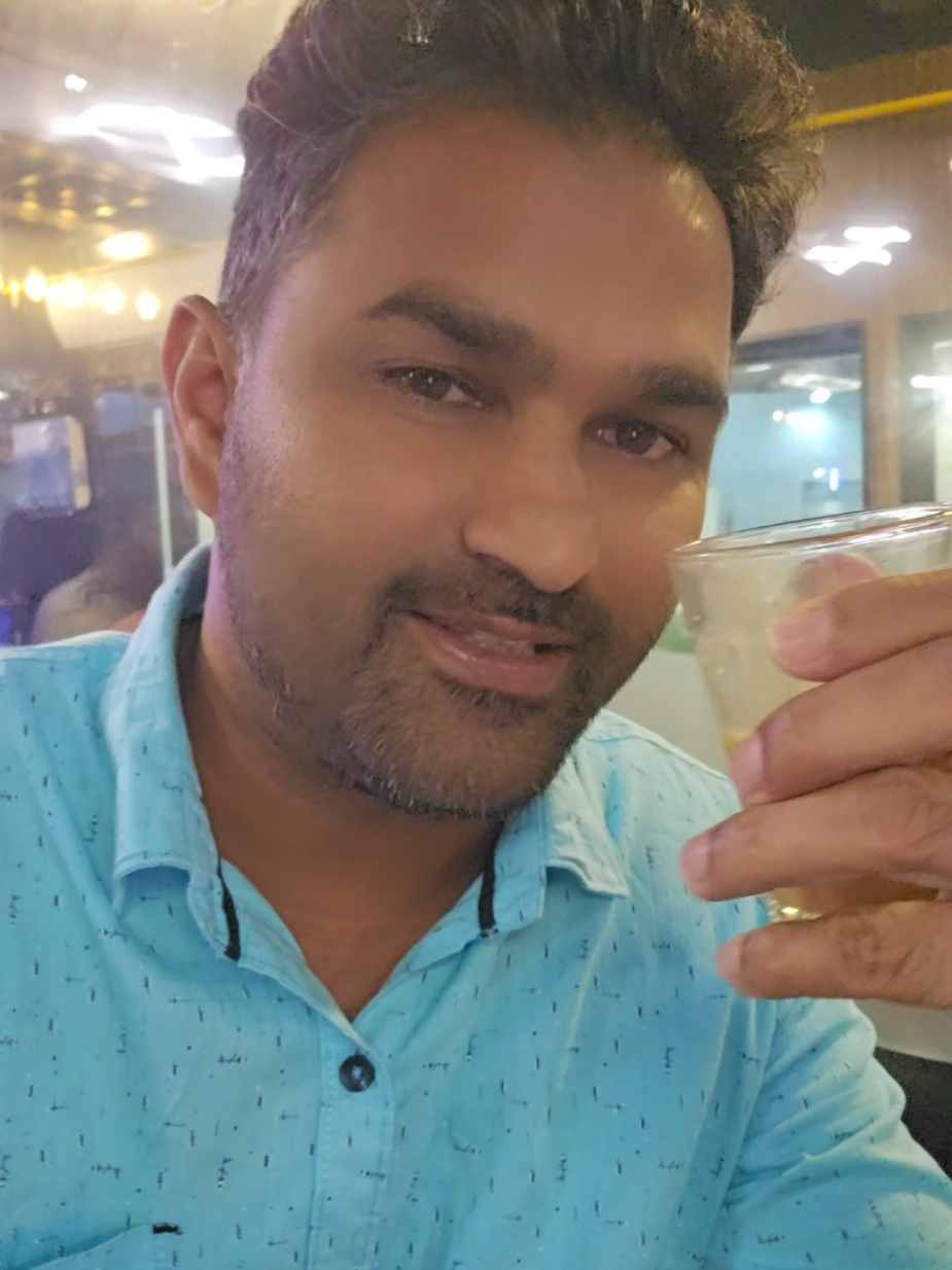 @moizdxb1