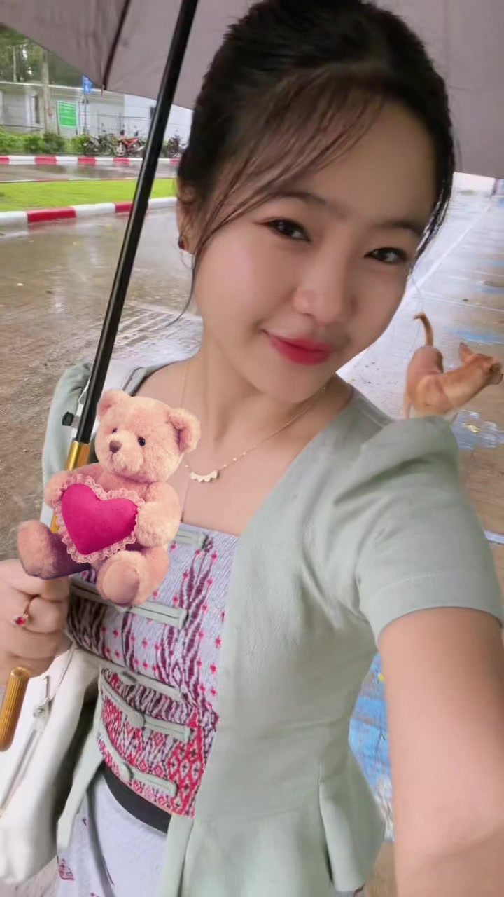 @သဲသဲပို🍎ပန်းသီးမ@happyF5(1M)