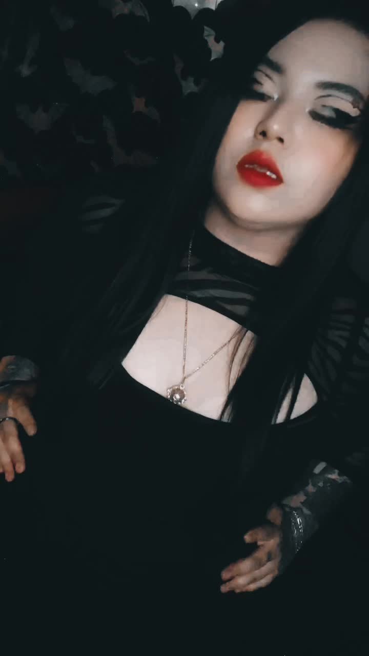 @🦇 S𝖆𝖉𝖎 W𝖎𝖙𝖈𝖍 🦇